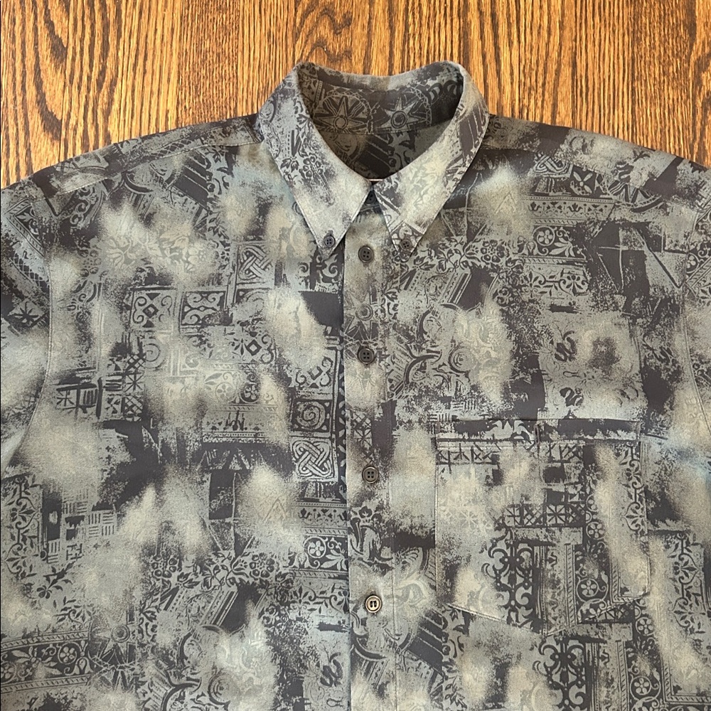 Vintage Y2K Tilley Maximalist Printed Shirt - Picture 2 of 10